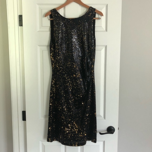 Zara Dresses & Skirts - Gorgeous Zara Black / Gold Backless Dress Large